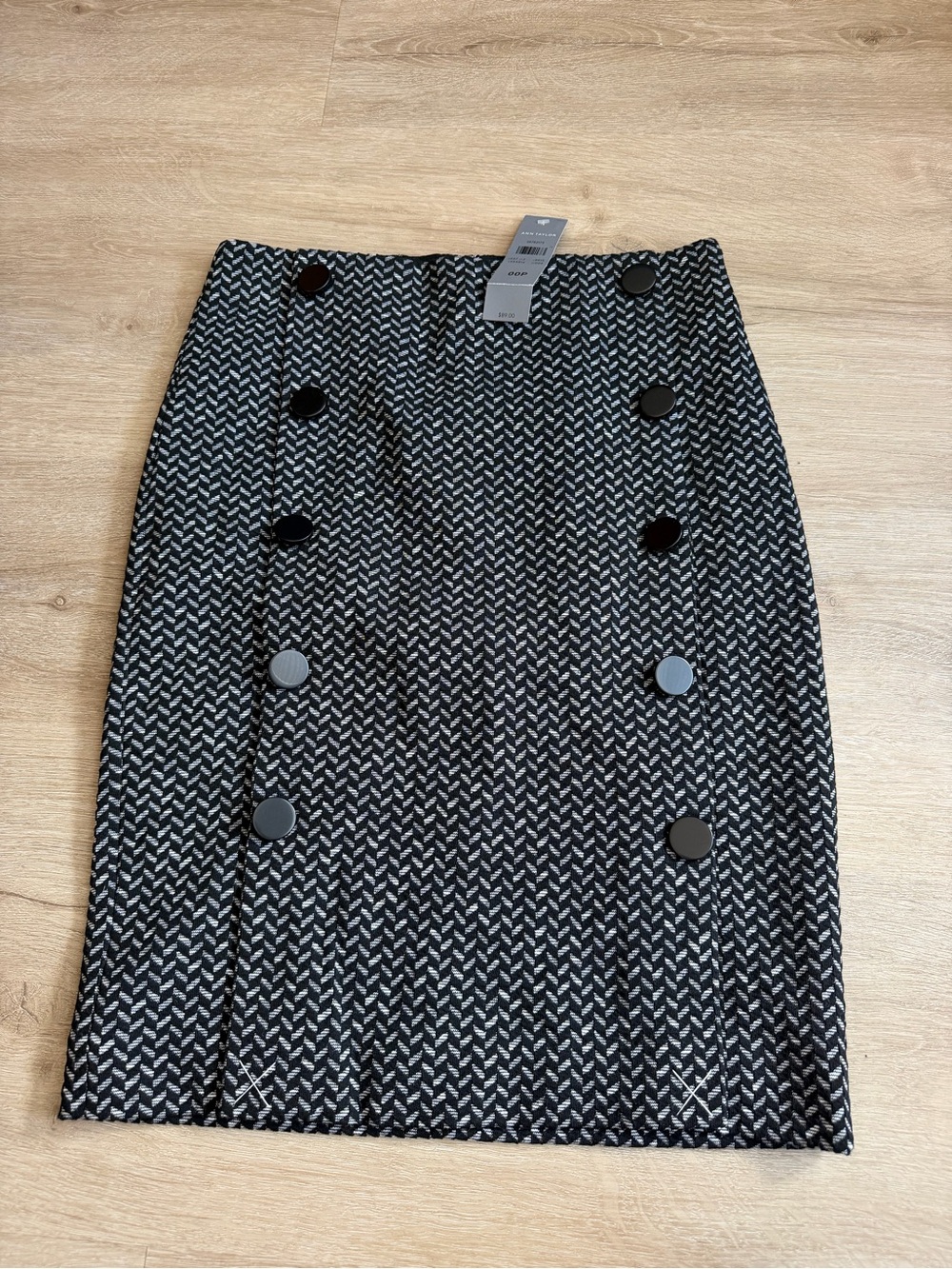 NWT Ann Taylor Chevron Black Pencil Skirt SZ 00P - Picture 2 of 7